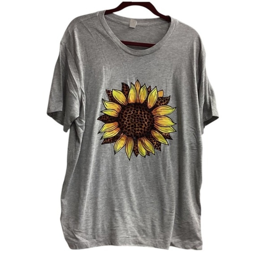 Sunflower Graphic T-Shirt Leopard Print Casual Top‎ Trendy Tee